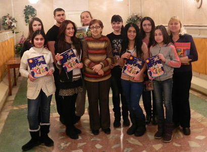 Выпускники Армянской воскресной школы