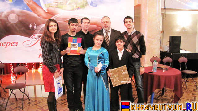 Команда армянской общины Красноярска заналя II место на интеллектуальной игре Брейн-ринг, посвященной Дню Толерантности!